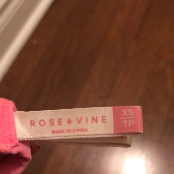 Laced bra - Picture 3 of 3